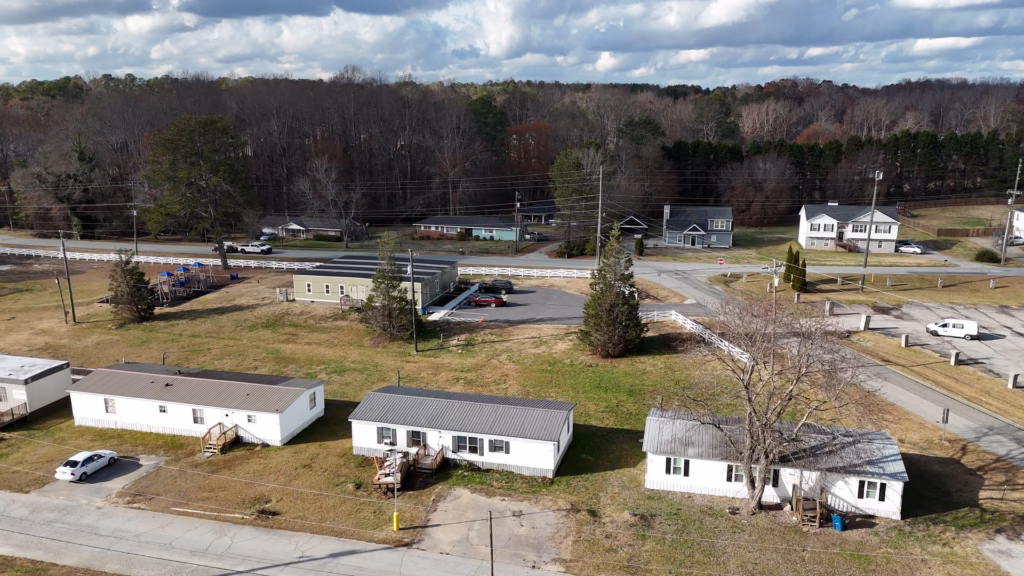 Auburn Ridge, homes, modern, mobile homes, Steps to finding a new home, living