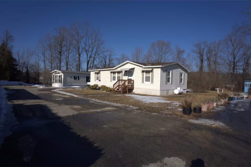 Manufactured homes, modern, Copy of DSC, comfortable, mhp, Manufactured homes for rent