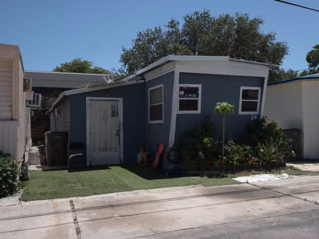 modern, comfortable, CrystalAcres, homes, Parakeet Communities, Manufactured homes for sale