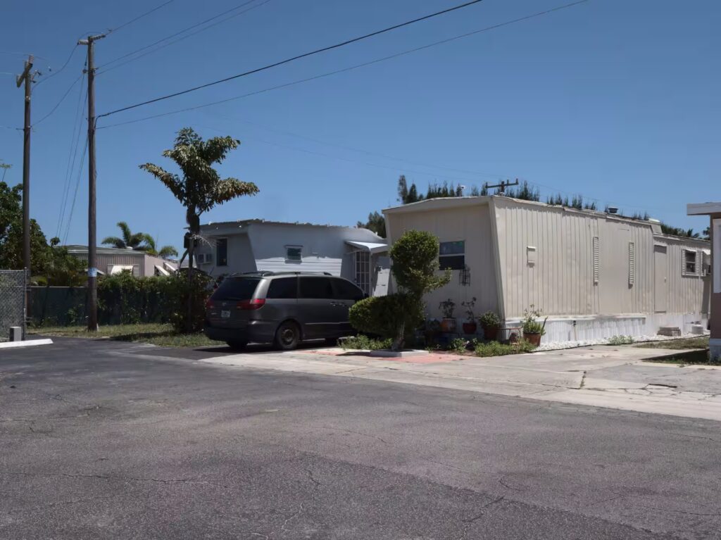 comfortable, Parakeet Communities, CrystalAcres, modern, Steps to finding a new home, safe