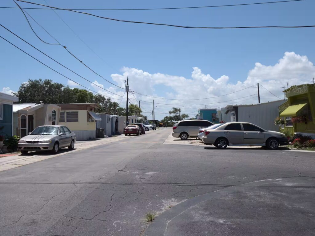 Parakeet Communities, CrystalAcres, modern, comfortable, mhp, Manufactured homes for rent