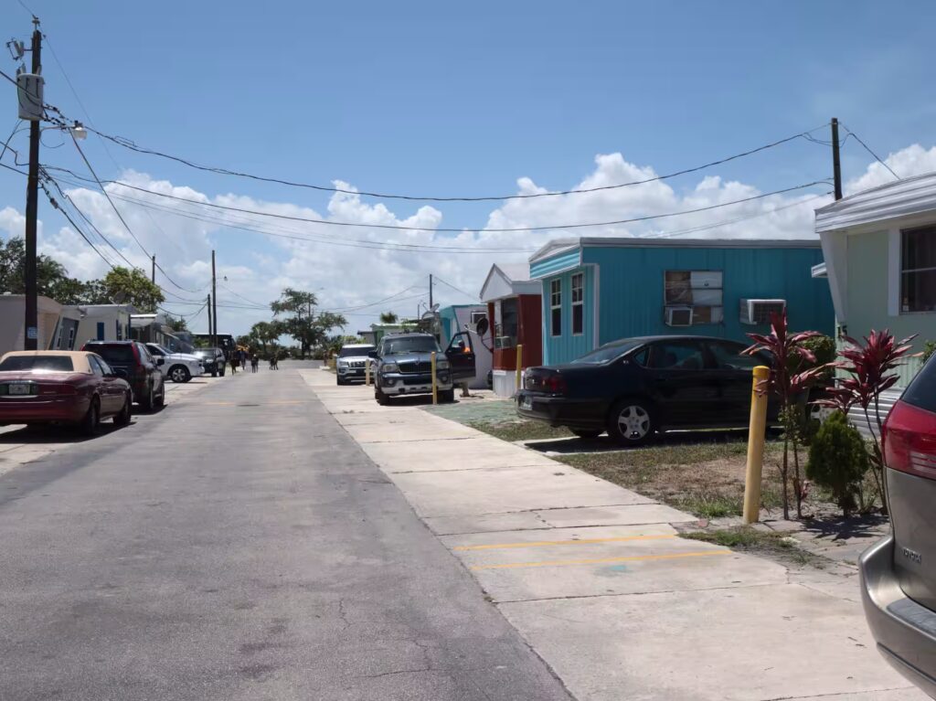 Manufactured homes, modern, mhp, mobile homes, homes, CrystalAcres