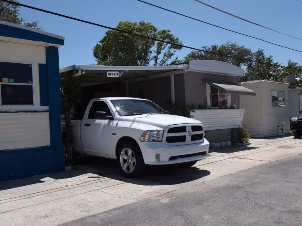 Manufactured homes, safe, CrystalAcres, modern, living, Parakeet Communities