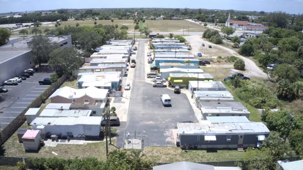 comfortable, Manufactured homes for rent, modern, mobile homes, homes, CrystalAcres