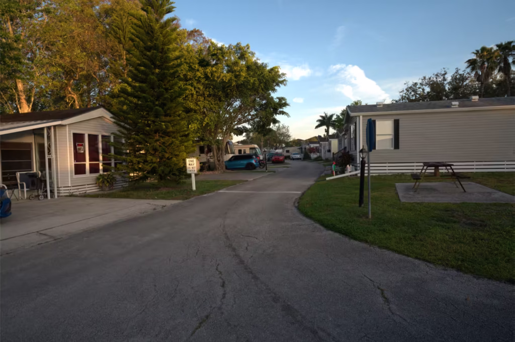 modern, safe, homes, Steps to finding a new home, Manufactured homes for sale, DSC