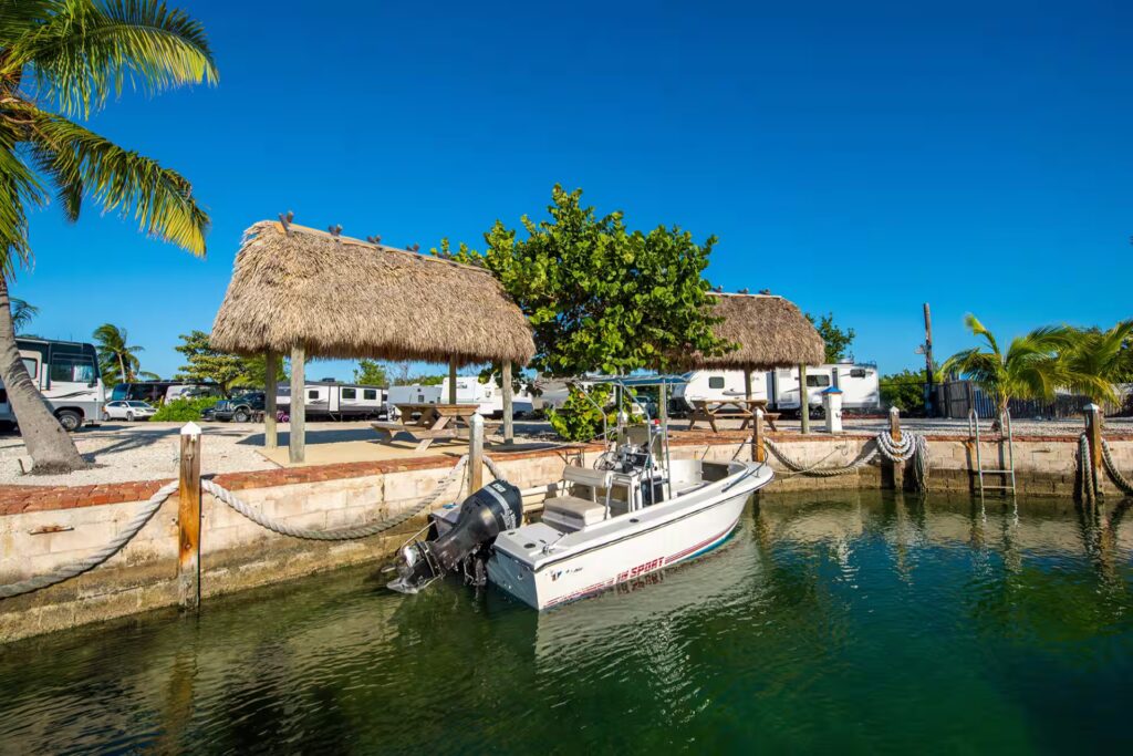 Manufactured homes for rent, mhp, modern, GeigerKeyMarina, Parakeet Communities, comfortable