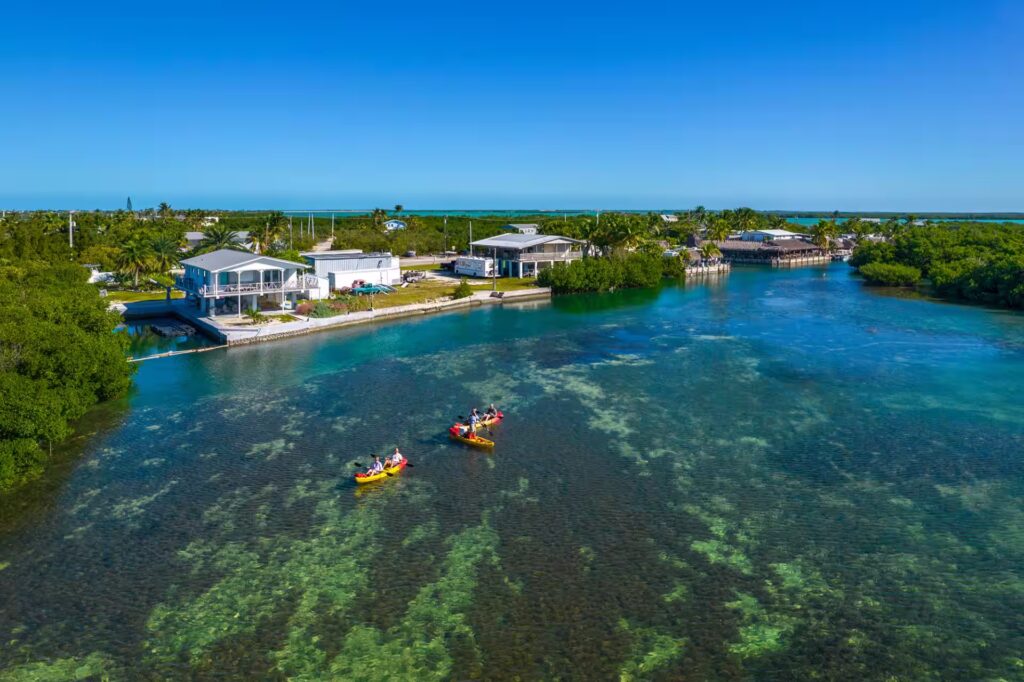 Manufactured homes for sale, mobile homes, GeigerKeyMarina, modern, safe, living