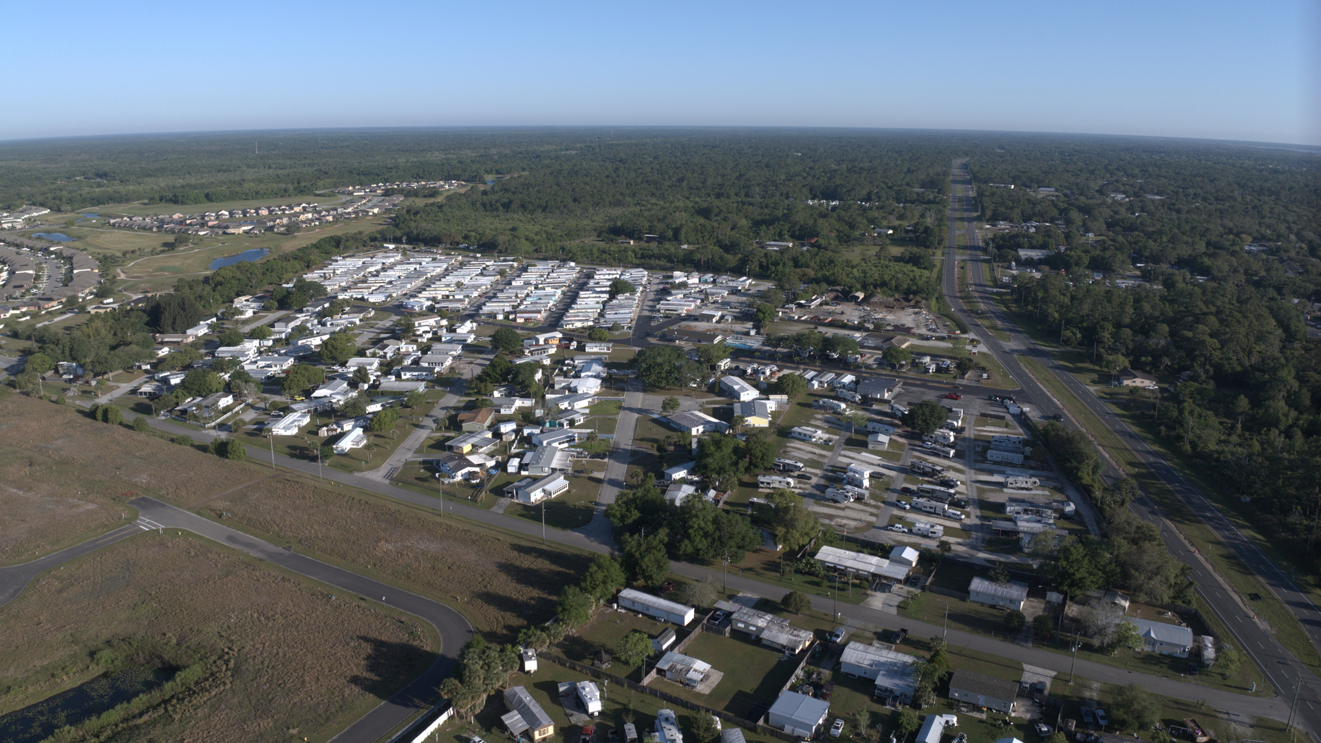 Northgate, safe, mobile homes, comfortable, Parakeet Communities, living