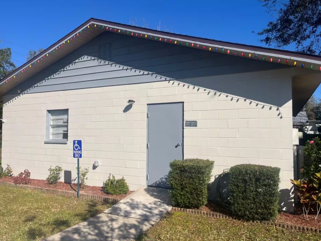 Paradise Palms, living, Manufactured homes for rent, homes, Steps to finding a new home, comfortable