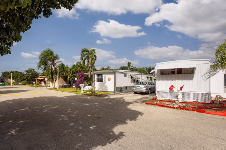 Manufactured homes for rent, Manufactured homes for sale, RIVIERAPARK copy, safe, modern, living