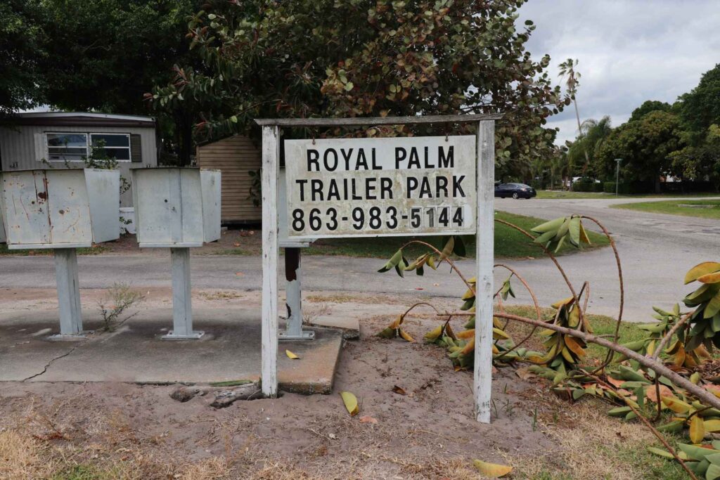 homes, Manufactured homes for sale, Royal Palm, safe, Parakeet Communities, modern