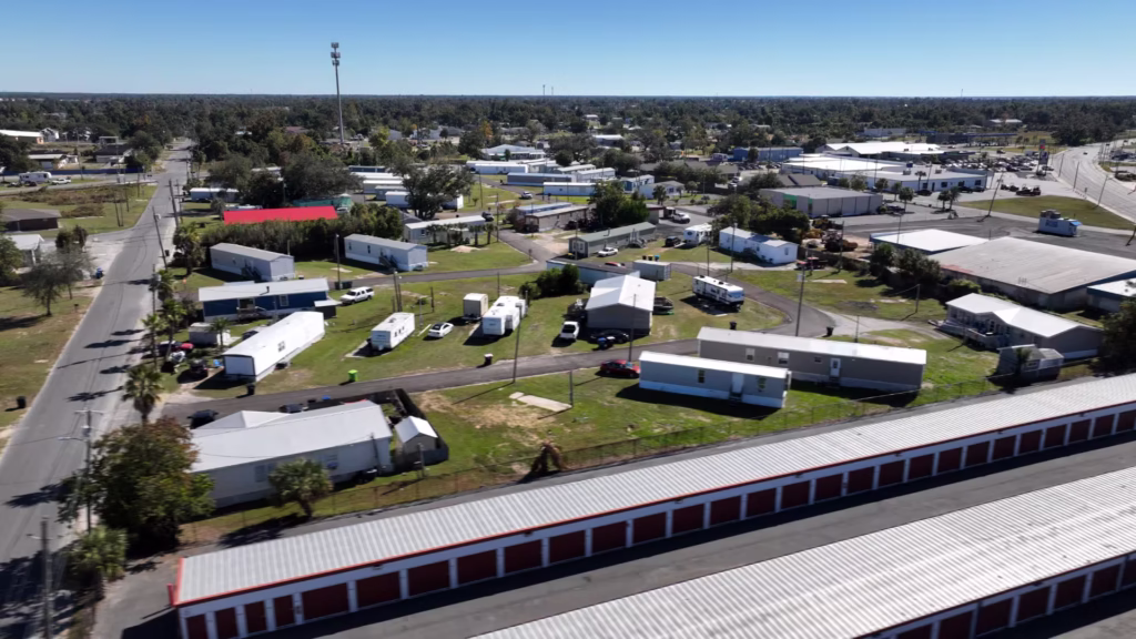 living, Manufactured homes for rent, Up Sonder DJI, homes, Parakeet Communities, comfortable