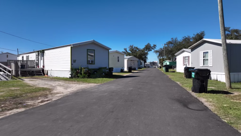 living, modern, mhp, Up Sonder DJI, Parakeet Communities, Manufactured homes for rent