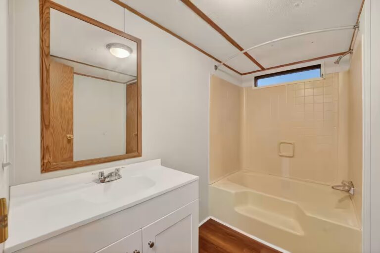 Manufactured homes for sale, comfortable, living, safe, Manufactured homes for rent, getUJYRi