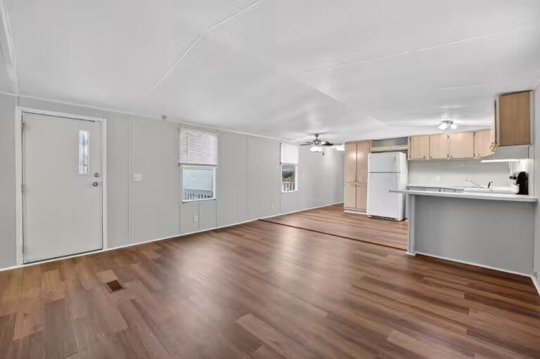 gettBjGPv, safe, Manufactured homes, homes, Parakeet Communities, modern