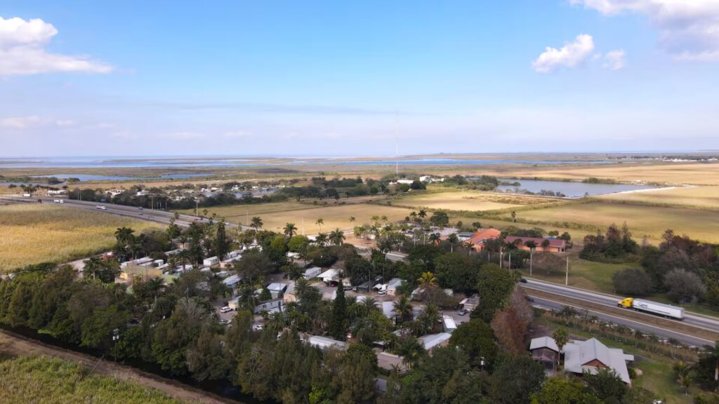 modern, mobile homes, living, Manufactured homes, safe, Henderson MHC Drone Picture