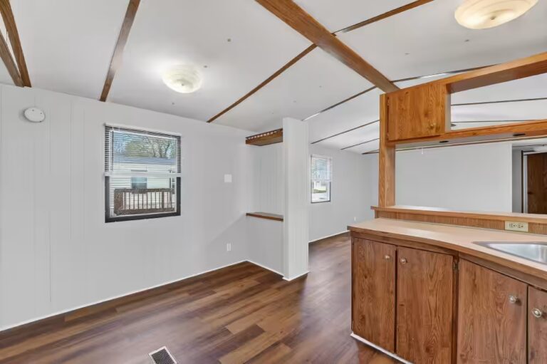 homes, Steps to finding a new home, getfOX, Manufactured homes, living, safe