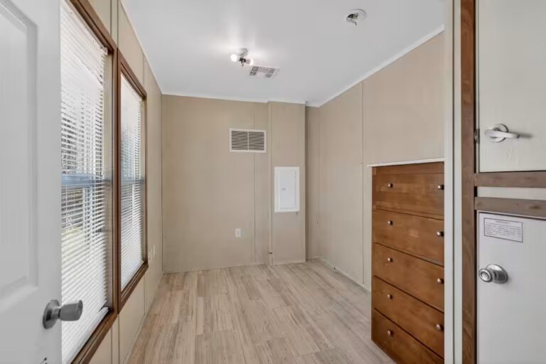 Manufactured homes for sale, living, mobile homes, safe, getWdTZA, comfortable