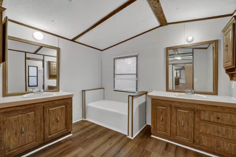 Manufactured homes, getCnkzrN, comfortable, living, homes, Parakeet Communities