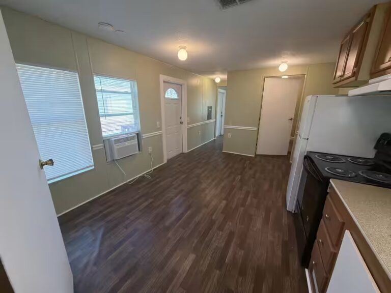 Parakeet Communities, Manufactured homes for rent, comfortable, mhp, modern