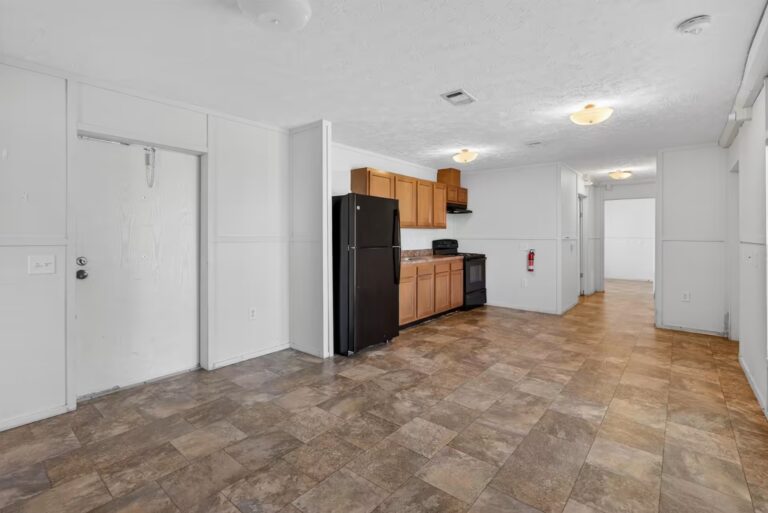 Manufactured homes for sale, getbOvmZ, Parakeet Communities, safe, modern, living