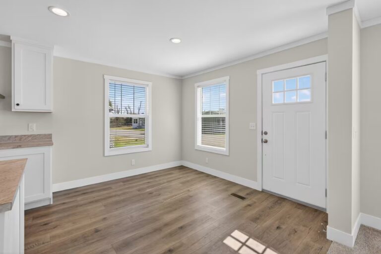 modern, Parakeet Communities, living, safe, Manufactured homes for rent, getfGmZ