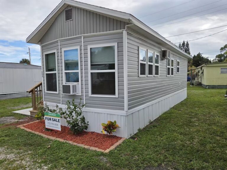 comfortable, Parakeet Communities, modern, living, Manufactured homes for rent