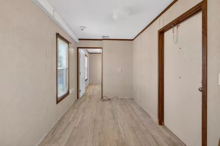 comfortable, safe, getGNzNLy, modern, Parakeet Communities, mobile homes