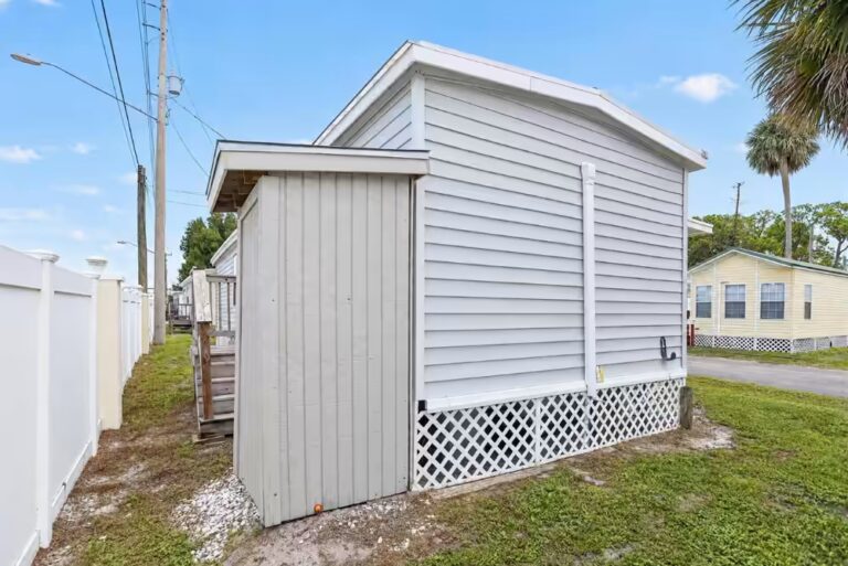 Gallery photo of Florida Living at Its Best in Whispering Pines – Fully Remodeled & Move-in Ready! | Titusville FL