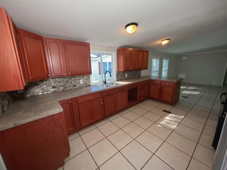 getJUxrCm, Manufactured homes for rent, mobile homes, comfortable, safe, homes