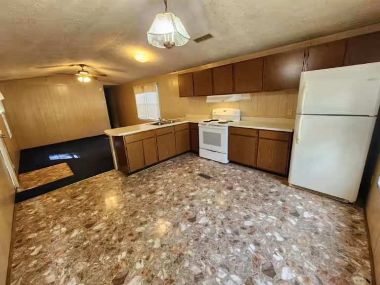 safe, getDZKwS, Parakeet Communities, modern, homes, Manufactured homes for rent