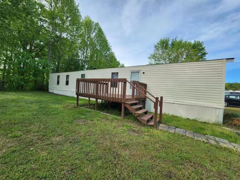 safe, living, modern, Parakeet Communities, Manufactured homes for rent