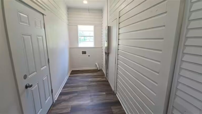 comfortable, homes, Manufactured homes for rent, Parakeet Communities, mhp
