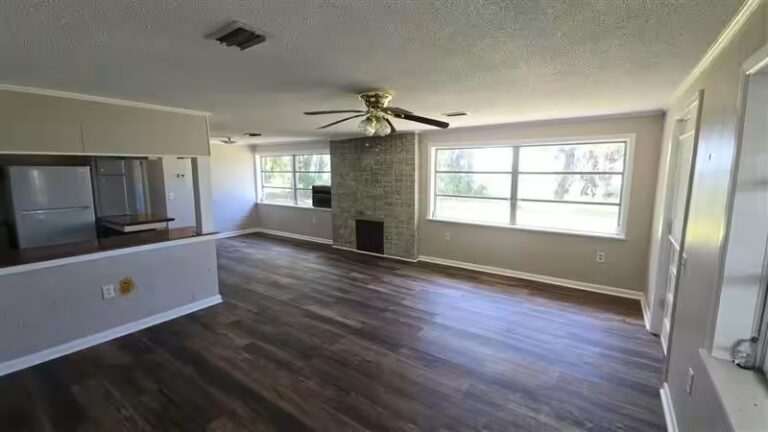 comfortable, Parakeet Communities, safe, modern, Manufactured homes for rent