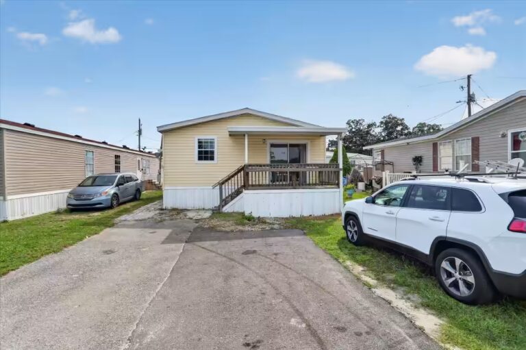 living, Parakeet Communities, homes, safe, Manufactured homes for sale