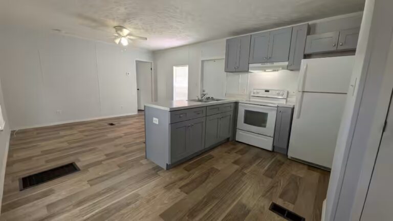 mobile homes, living, safe, comfortable, Steps to finding a new home