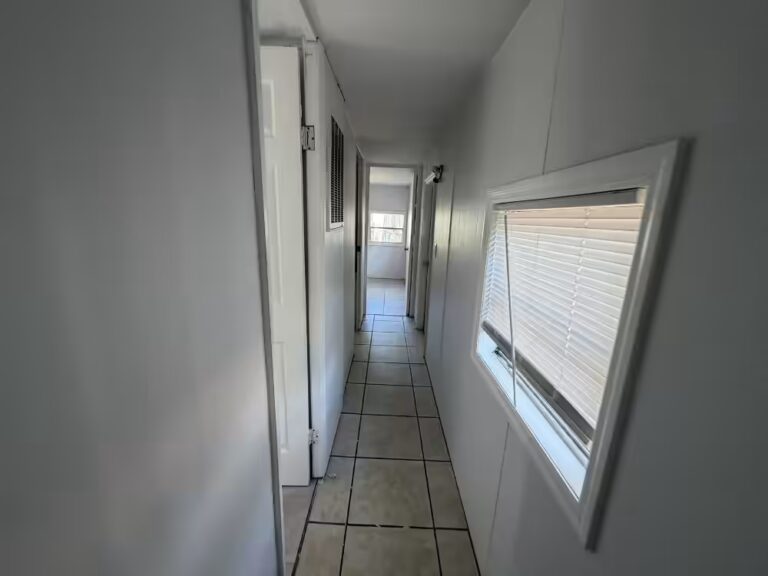 Manufactured homes for rent, living, homes, comfortable, Parakeet Communities