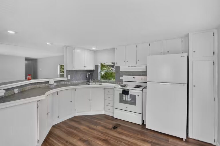 Gallery photo of Hidden Gem in Whispering Pines – Charming 2br Home in a Desirable 55+ Community | Titusville FL