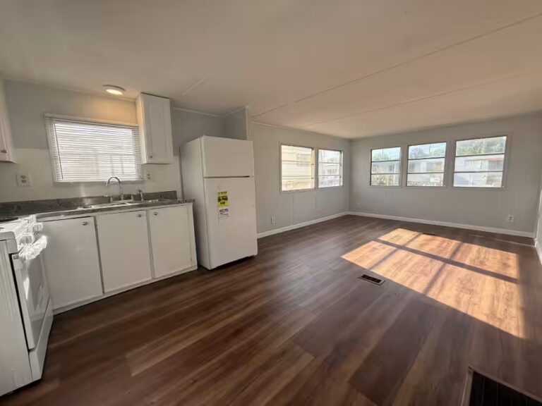 modern, mobile homes, Parakeet Communities, homes, comfortable