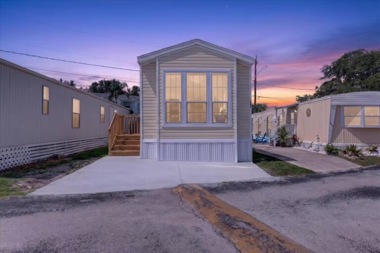 Manufactured homes for sale, living, modern, homes, Parakeet Communities