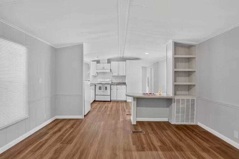 Gallery photo of Tailor-made for Modern Living – Spacious 2br Home in Whispering Pines 55+ Community | Titusville FL