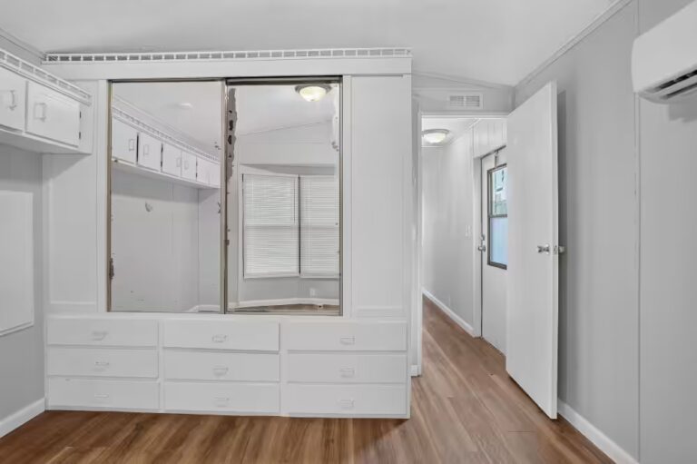 Gallery photo of Cozy & Carefree Living in Whispering Pines – Charming 1br Home | Titusville FL