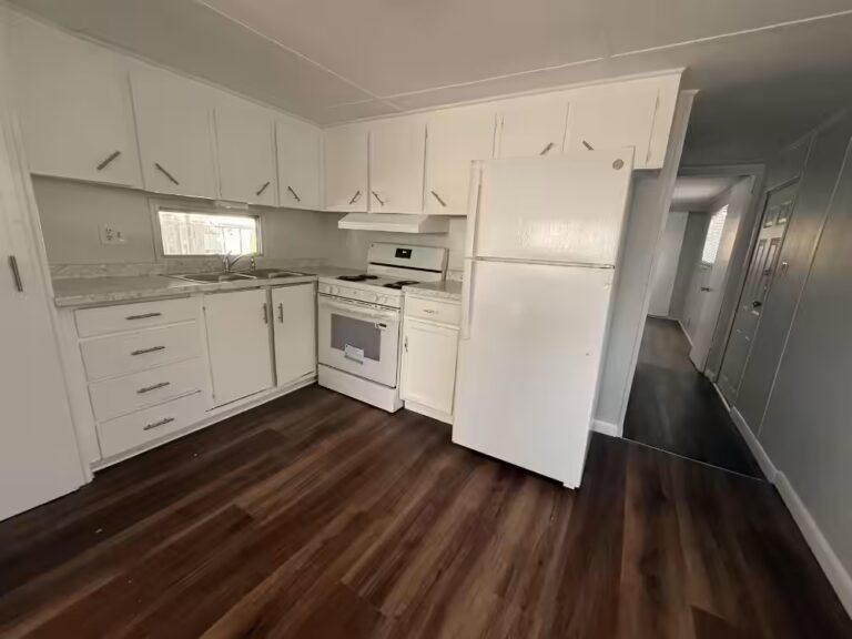 Manufactured homes for rent, safe, living, Manufactured homes for sale, modern