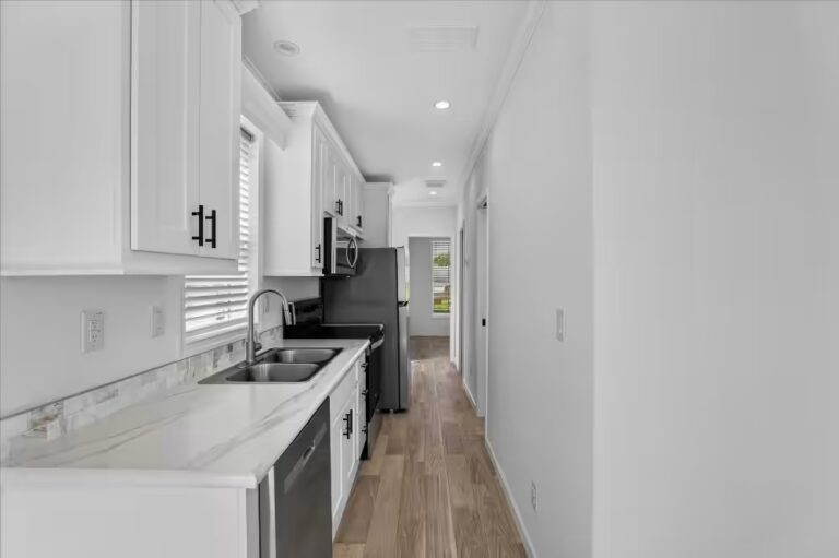 living, mhp, Manufactured homes for rent, Manufactured homes for sale, safe