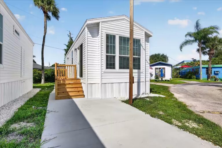 Manufactured homes for rent, Manufactured homes, homes, living, comfortable