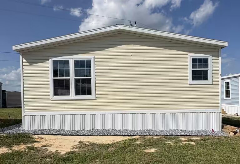 Manufactured homes for rent, living, Parakeet Communities, modern, safe