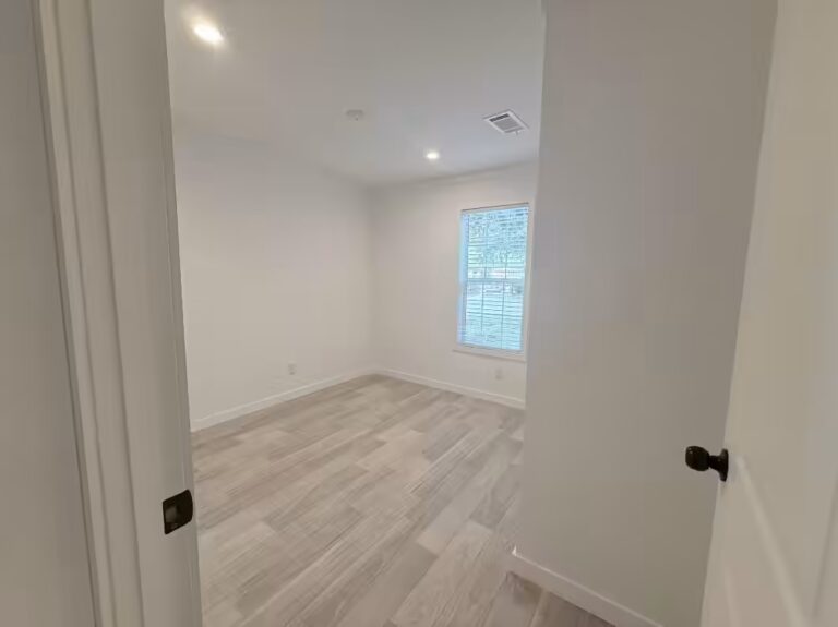 Parakeet Communities, homes, Steps to finding a new home, comfortable, living