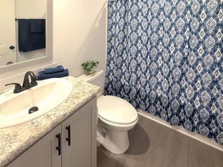Gallery photo of Fresh, Modern & Move-in Ready | Brand-new 3br/2ba Home in Vantage Oaks | Okeechobee FL