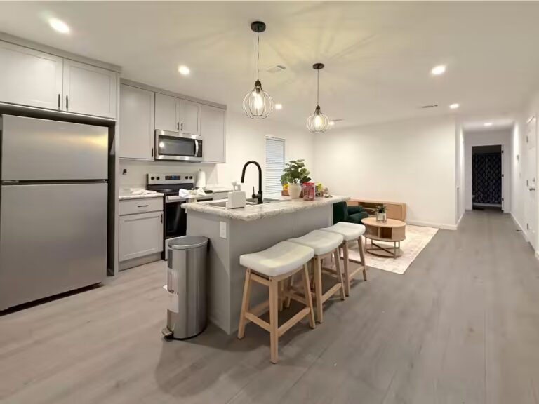 Gallery photo of Fresh, Modern & Move-in Ready | Brand-new 3br/2ba Home in Vantage Oaks | Okeechobee FL