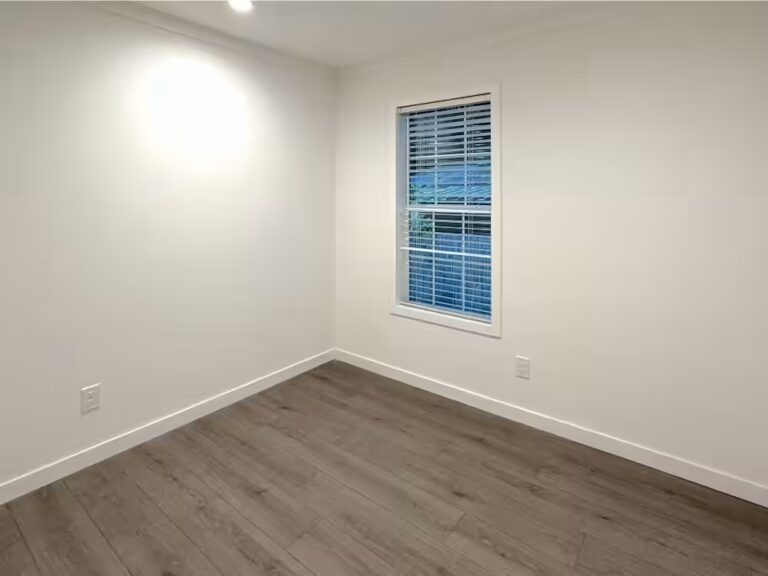 Gallery photo of Fresh, Modern & Move-in Ready | Brand-new 3br/2ba Home in Vantage Oaks | Okeechobee FL